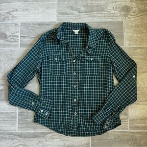 Forever 21 Dark Green Long Sleeve Button Down Medium